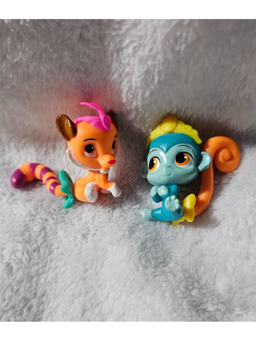 (Lot of 2) Disney Palace Pets Miniature Figures Monkey & Tiger Toys Plastic